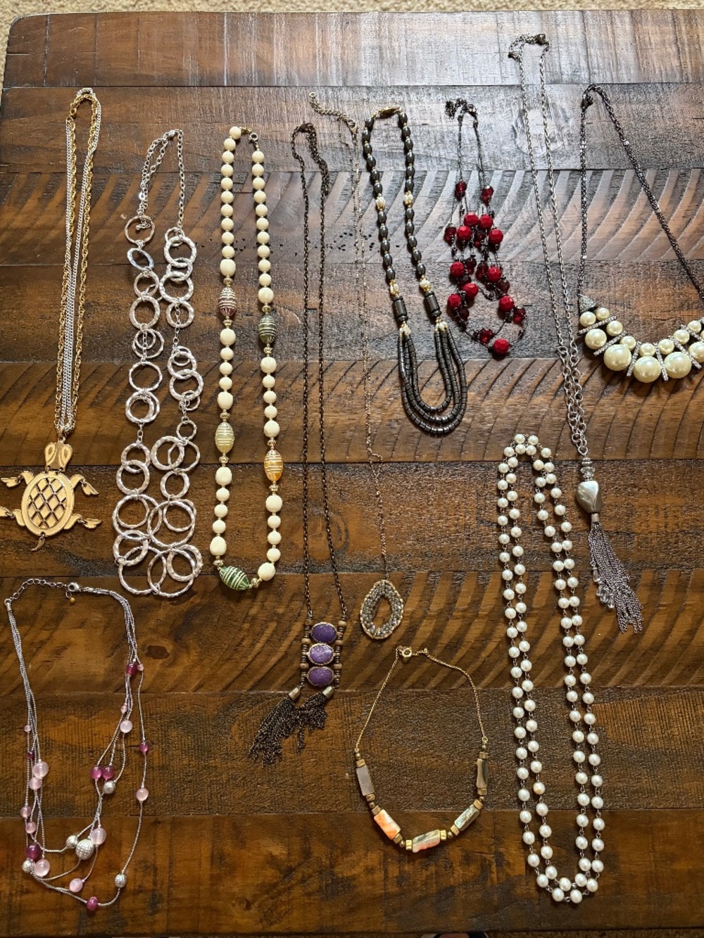 Necklaces Lot of 12 Assorted Styles & Color Beautiful Pieces
